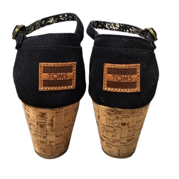 Toms Black Buckle Open Toe Cork Wedges - Picture 5 of 9